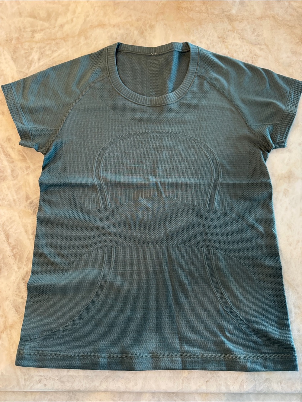lululemon athletica Short Sleeve Scoop Neck Top in Teal Green